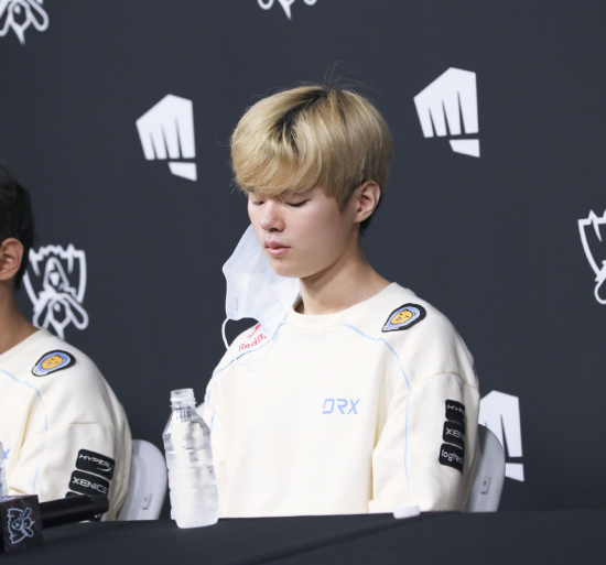 donk在HLTV评分中超越ZywOo的最新动态分析